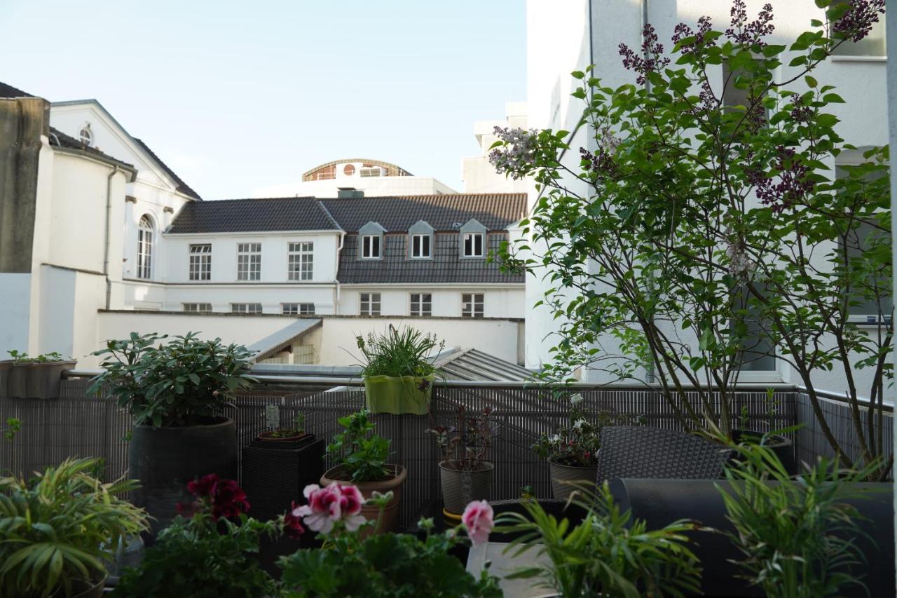 Bright, Spacious Apartment With A Lovely Terrace In The Heart Of アーヘン エクステリア 写真