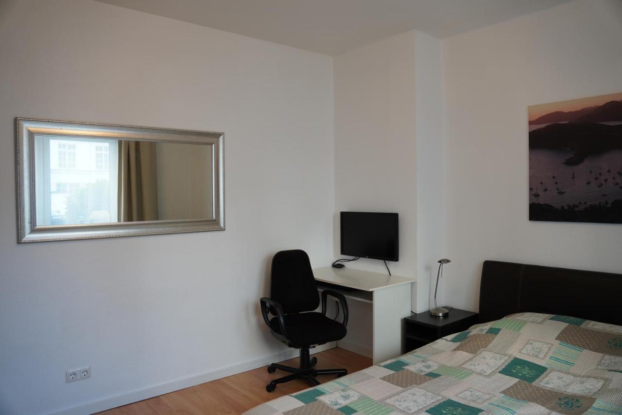 Bright, Spacious Apartment With A Lovely Terrace In The Heart Of アーヘン エクステリア 写真